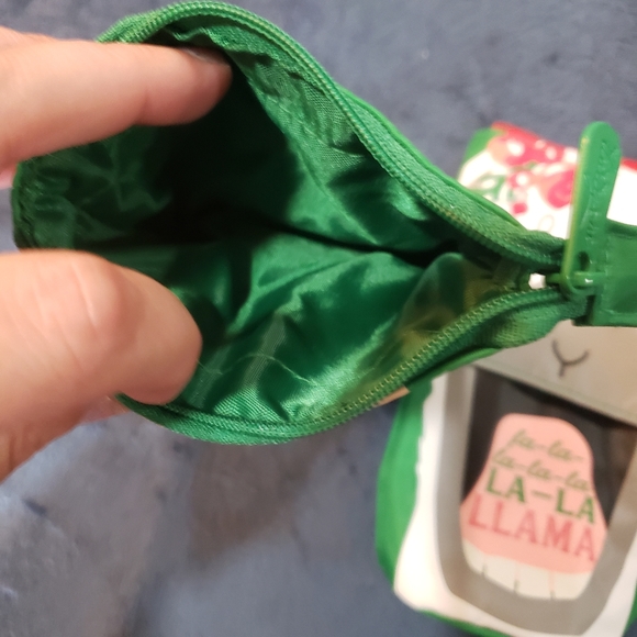 Christmas Hide and peek pouches!!! - Picture 3 of 5